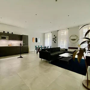 Urban 5 Nice